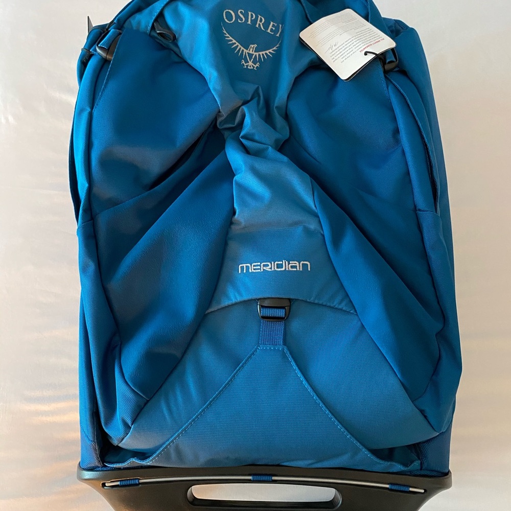 Osprey Meridian Wheeled Convertible Luggage - 22".